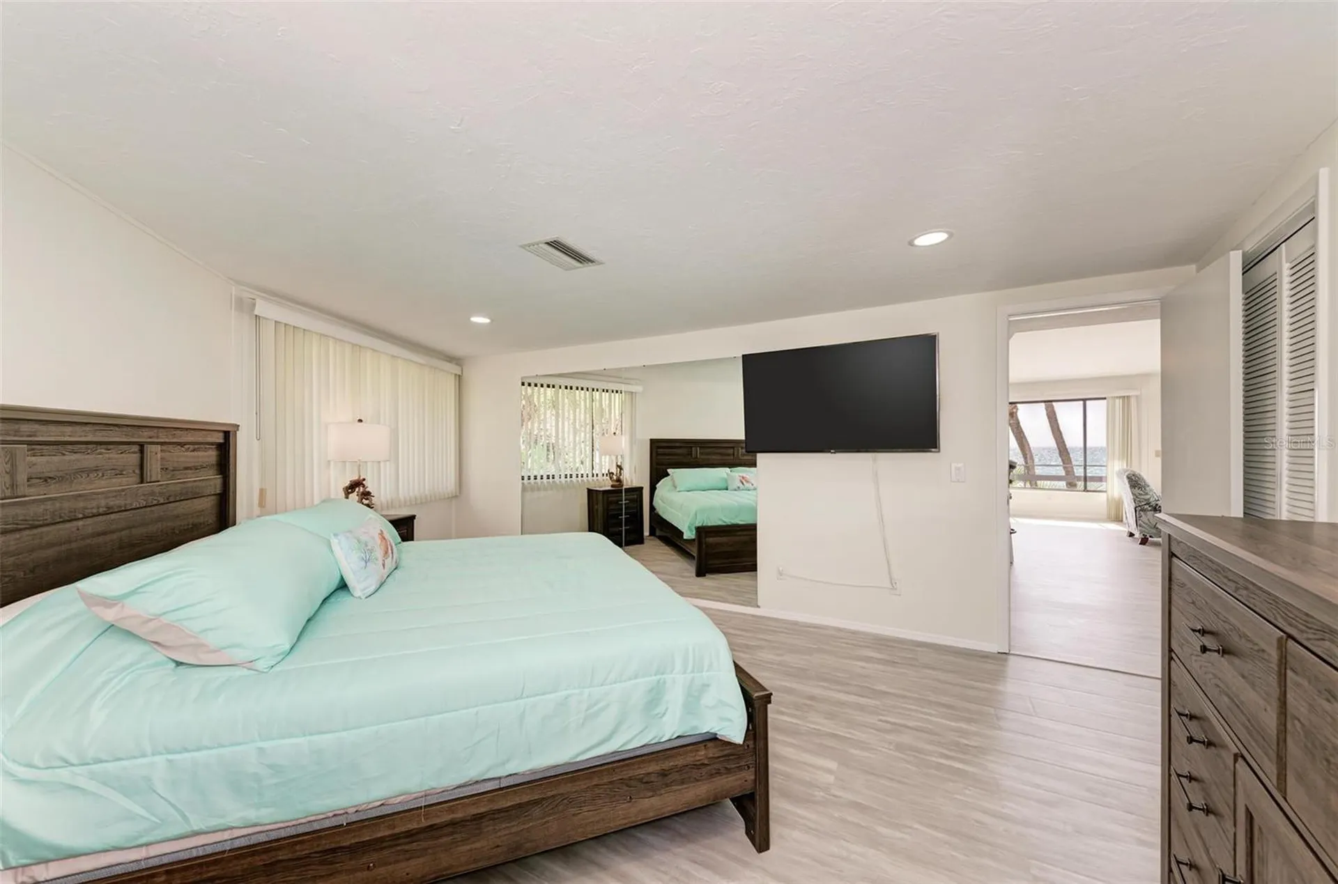 6590 Manasota Key Road Englewood FL 34223