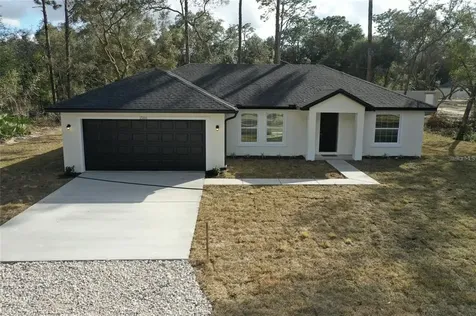 1725 East Parkway Deland FL 32724