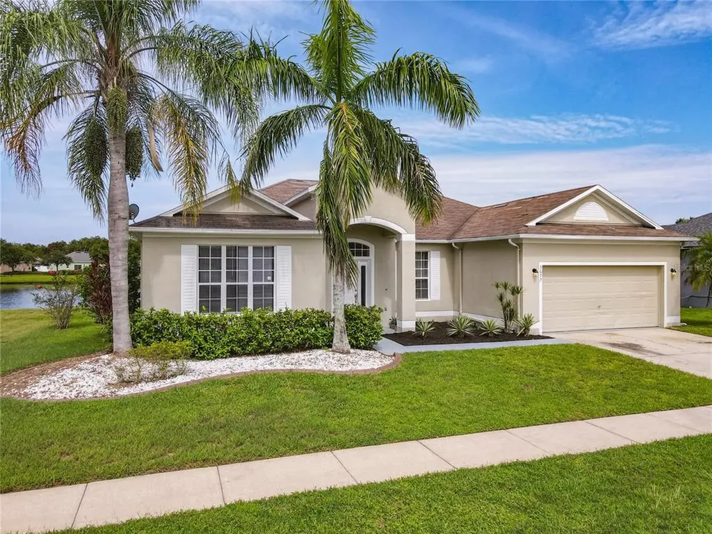 3072 Brightwater Court Kissimmee FL 34744