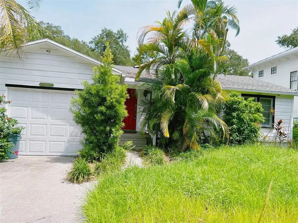 3213 W Fair Oaks Avenue Tampa FL 33611