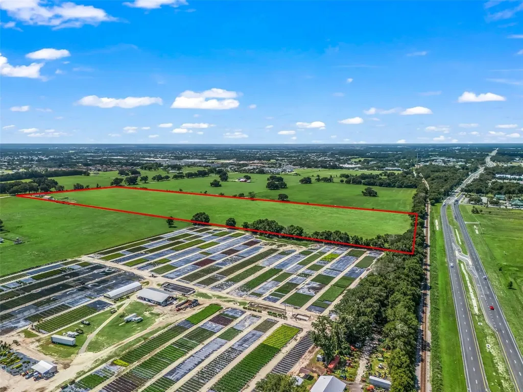 12604 County Road 103 Oxford FL 34484