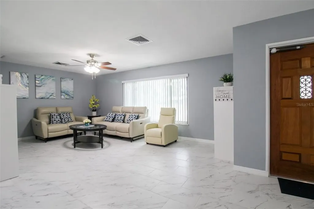 2521 Bismark Way Sarasota FL 34231