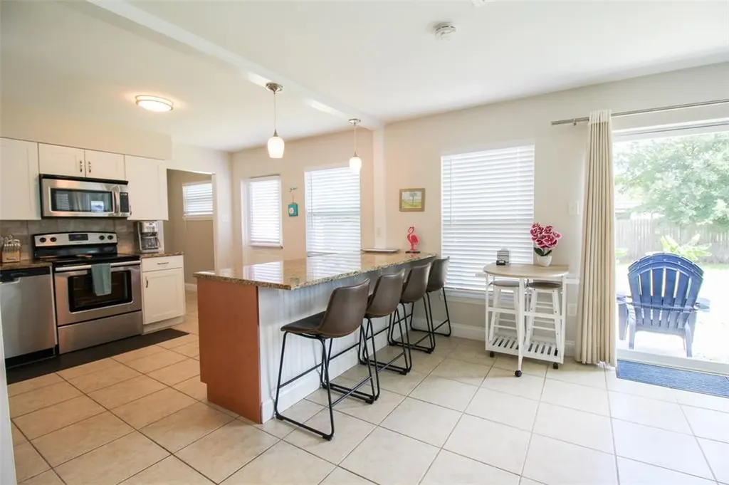 5005 Bee Ridge Road Sarasota FL 34233