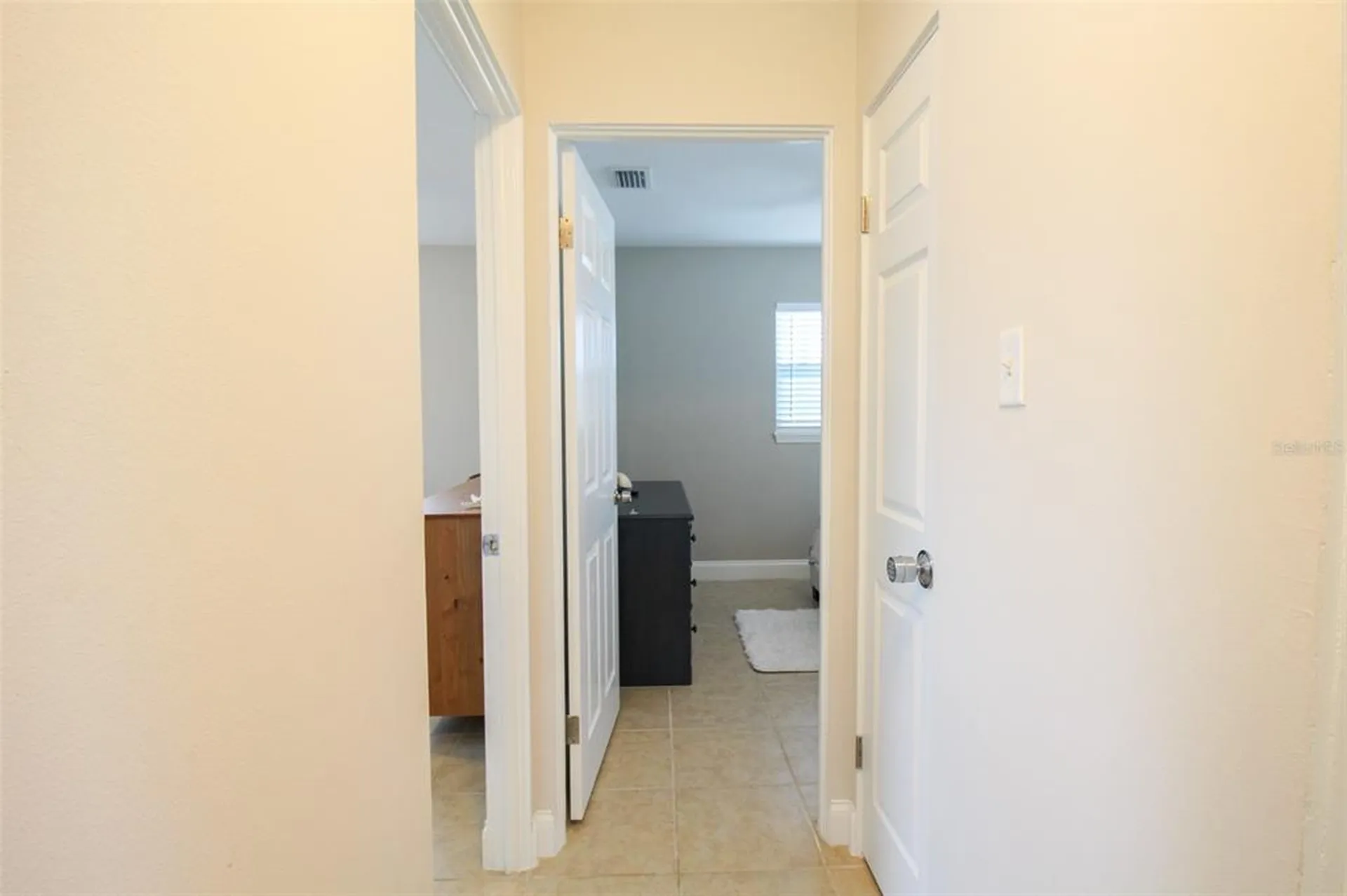 5005 Bee Ridge Road Sarasota FL 34233