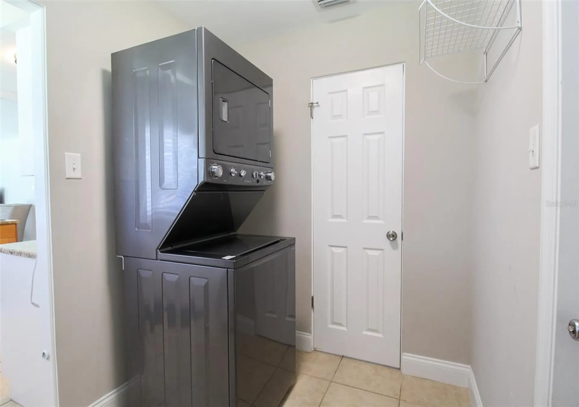 5005 Bee Ridge Road Sarasota FL 34233