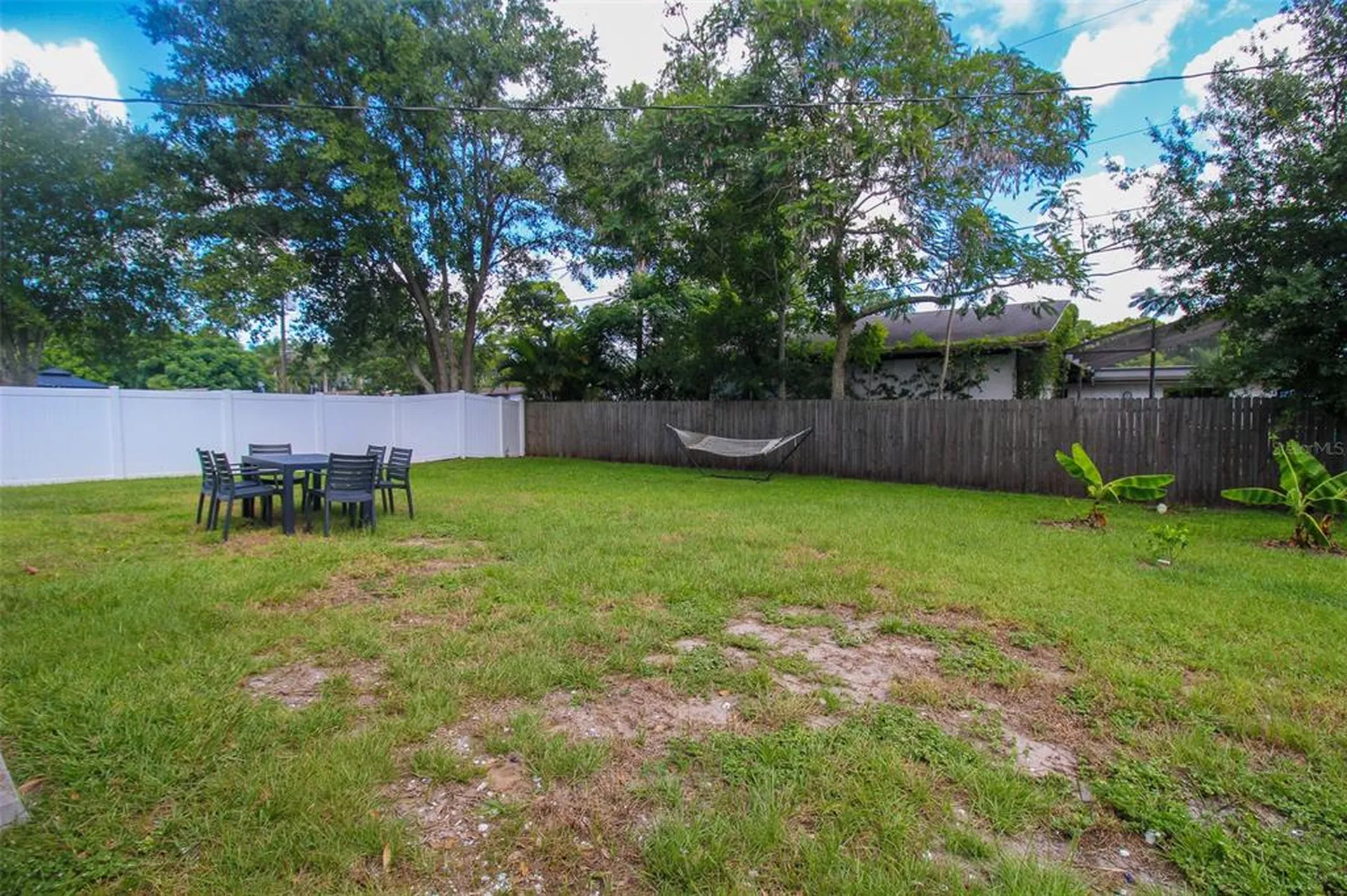 5005 Bee Ridge Road Sarasota FL 34233