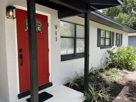 911 N Triplet Lake Drive Casselberry FL 32707