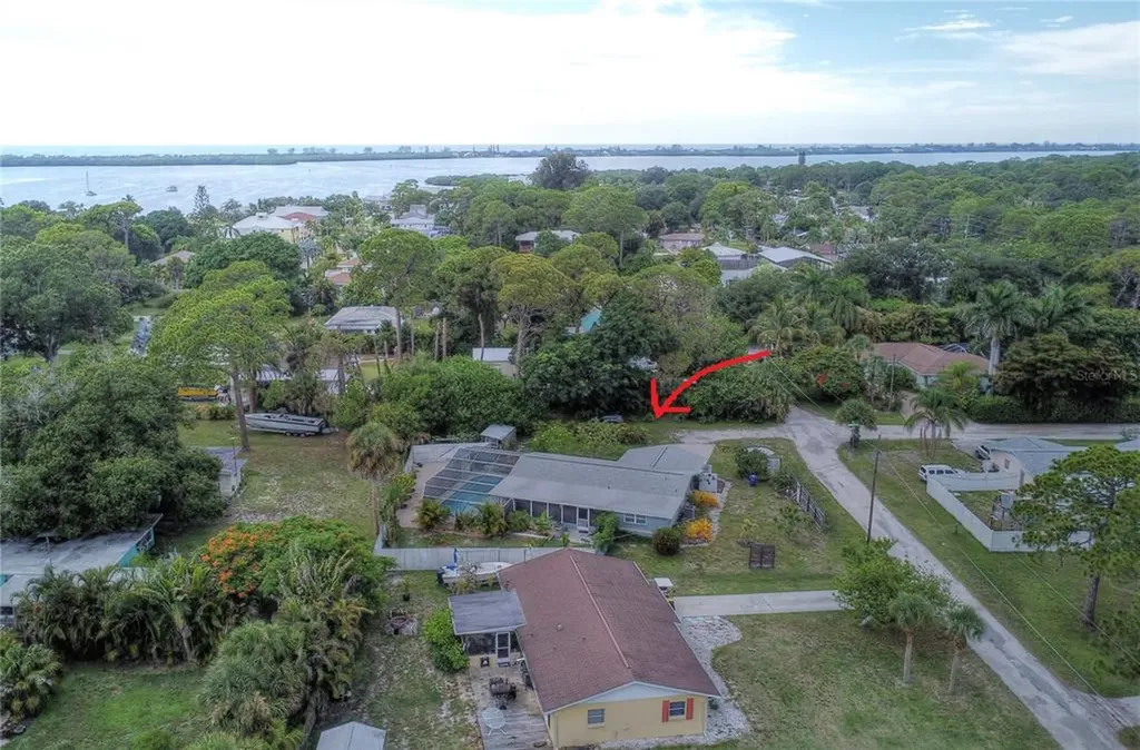 421 Pineapple Street Englewood FL 34223