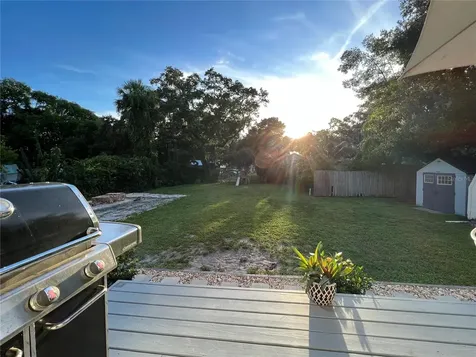 212 28th Street W Bradenton FL 34205