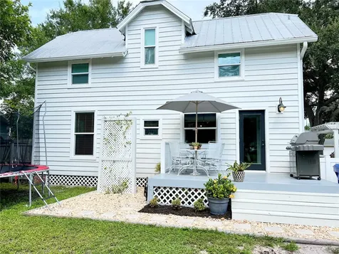 212 28th Street W Bradenton FL 34205