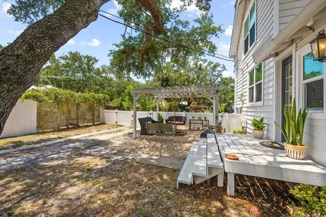 212 28th Street W Bradenton FL 34205