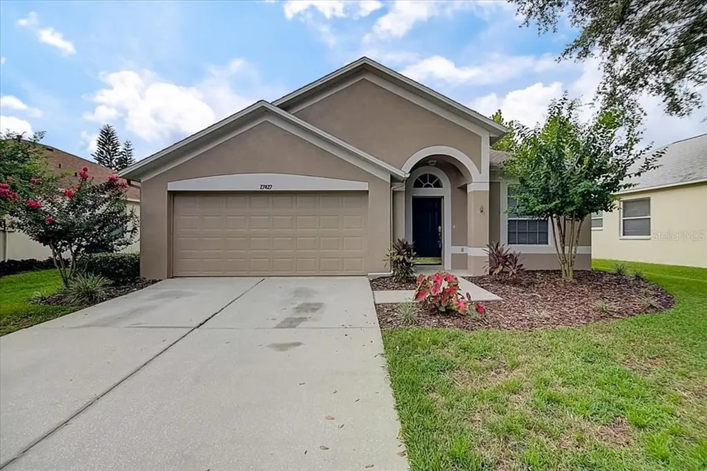 27427 Sky Lake Circle Wesley Chapel FL 33544