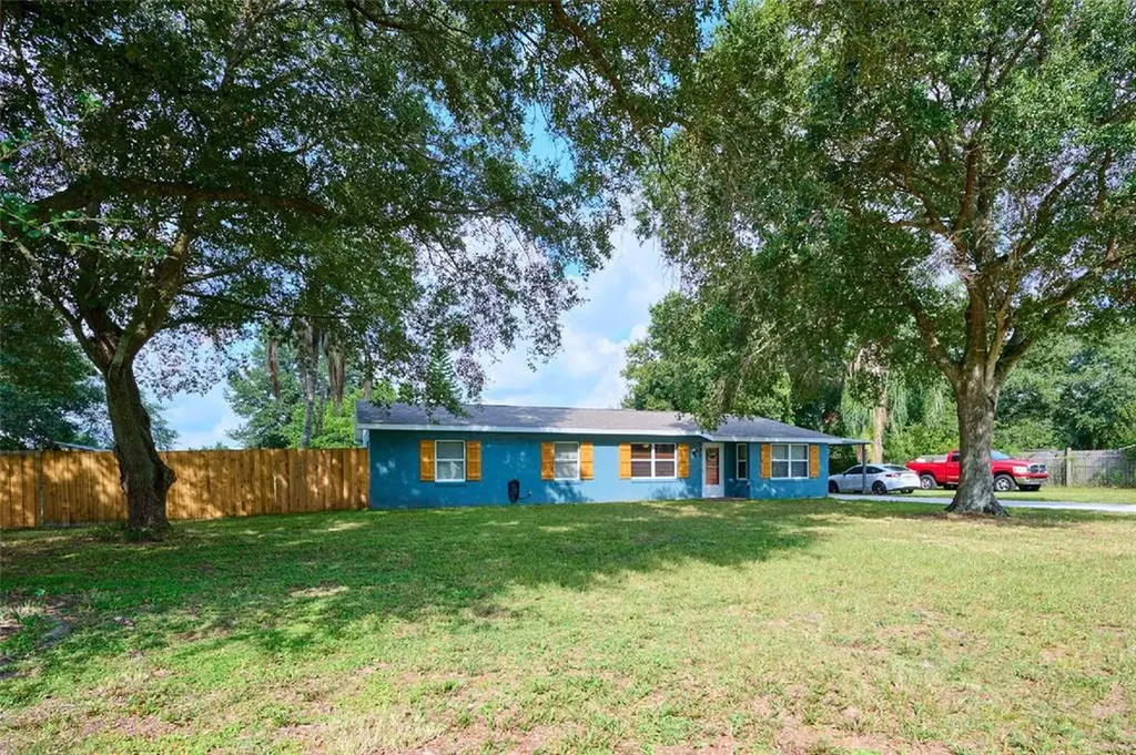 2825 Nursery Road Lake Wales FL 33859