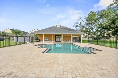 8208 Down Royal Road Tampa FL 33610
