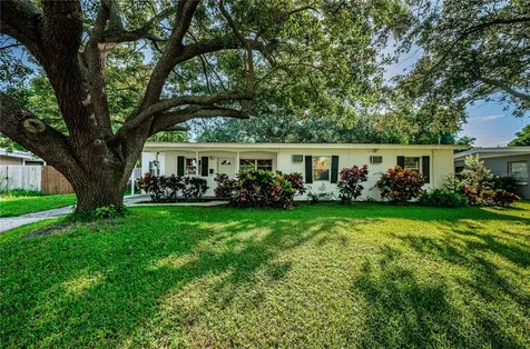 4130 Pompano Drive SE St Petersburg FL 33705