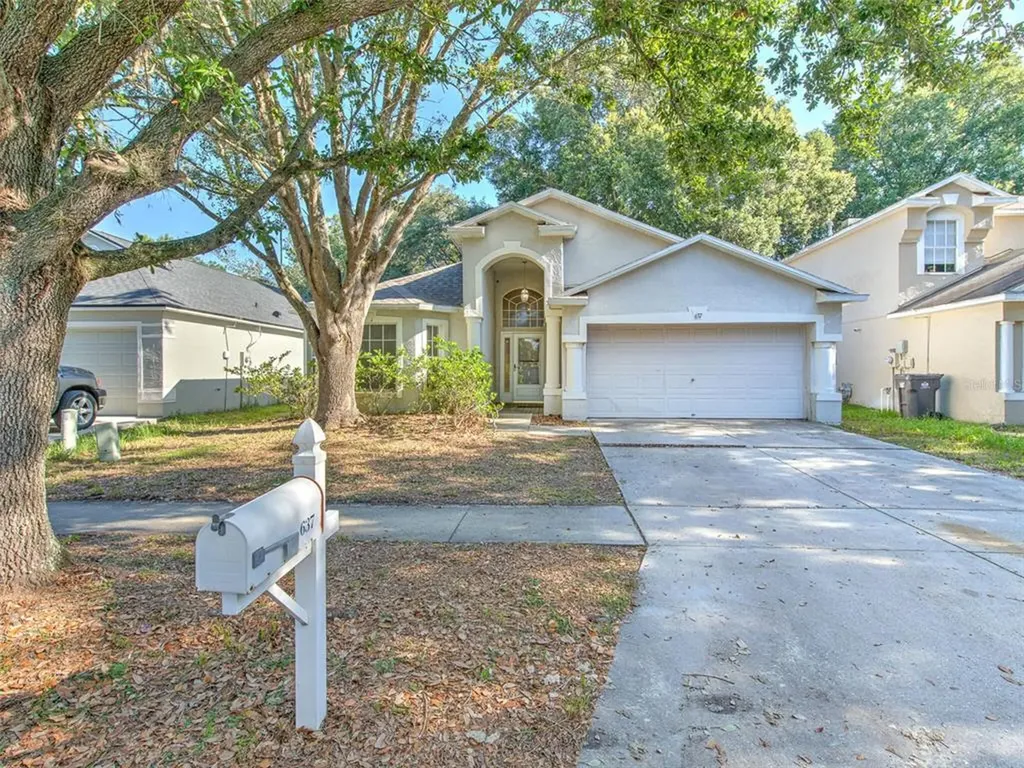 637 Somerstone Drive Valrico FL 33594