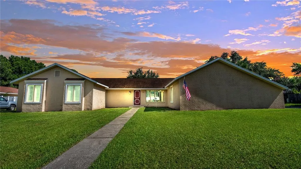 1136 Palace Place Lakeland FL 33813