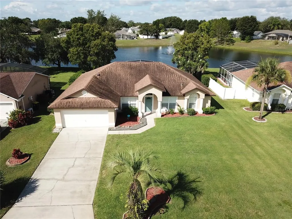611 Sunridge Woods Boulevard Davenport FL 33837