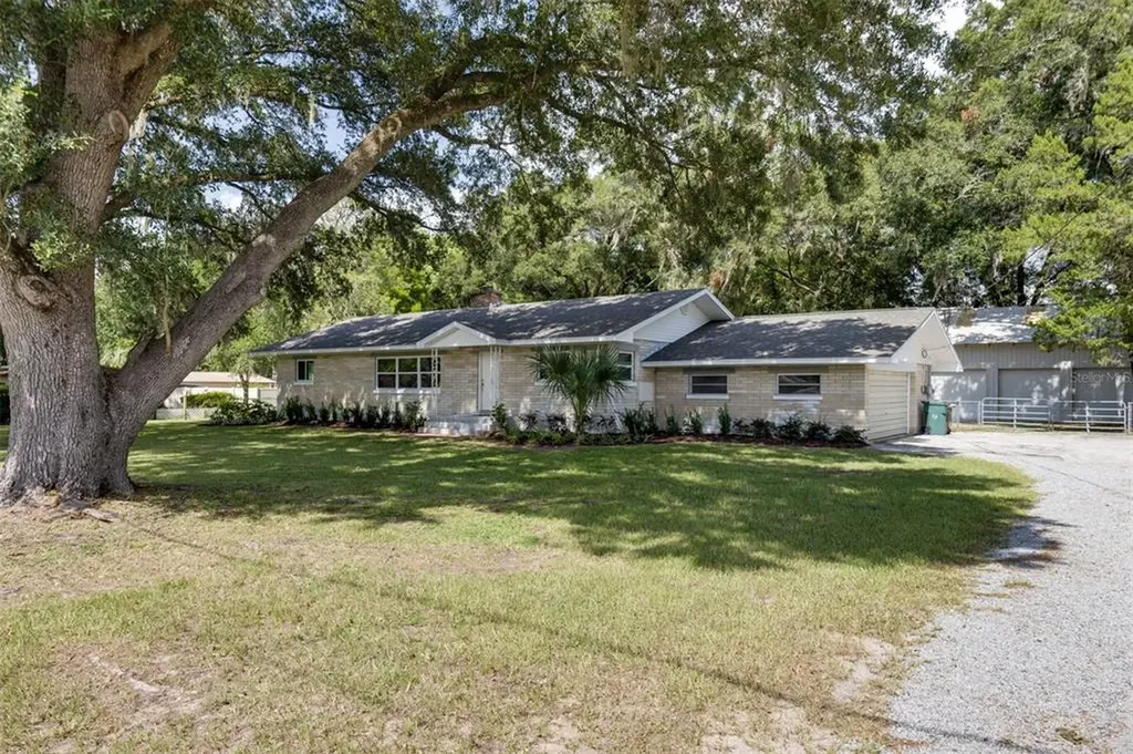 1201 NE 46th Court Ocala FL 34470