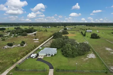 4806 Wauchula Road Myakka City FL 34251