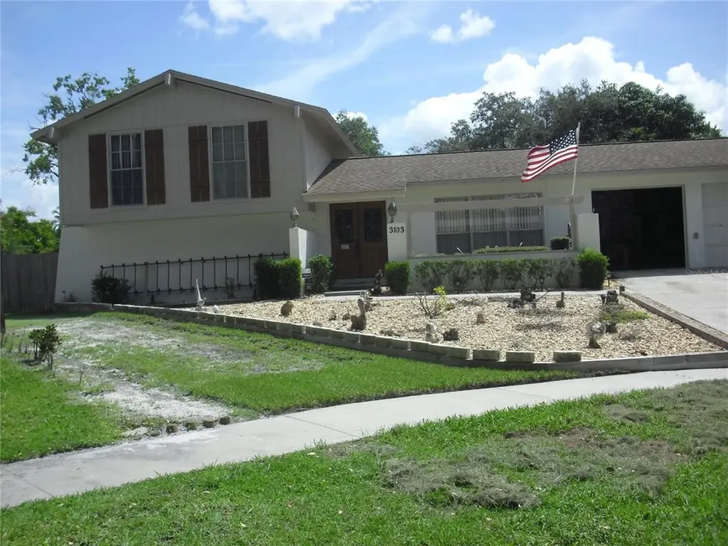 3103 Forest Knoll Circle Tampa FL 33618