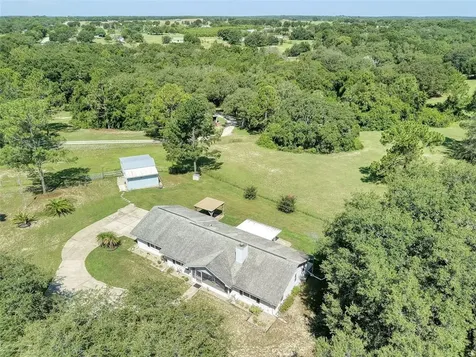 5201 Marion County Road Weirsdale FL 32195