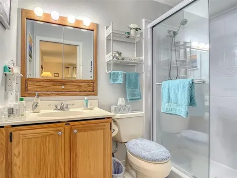 5201 Marion County Road Weirsdale FL 32195