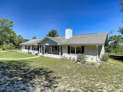 5201 Marion County Road Weirsdale FL 32195