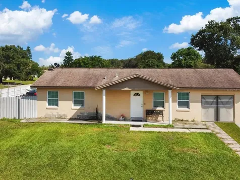 800 W Birchwood Circle Kissimmee FL 34743