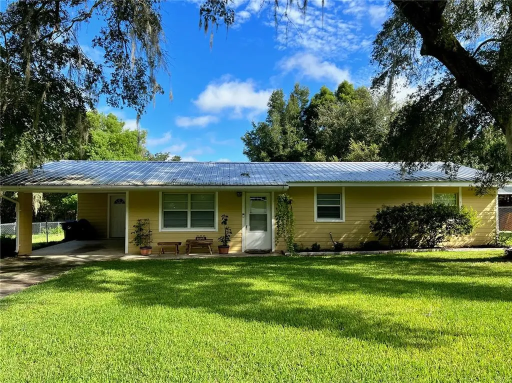 310 NE 3rd Avenue Williston FL 32696