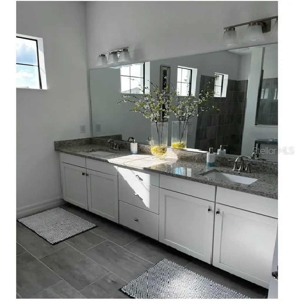17021 Polo Trail Lakewood Ranch FL 34211