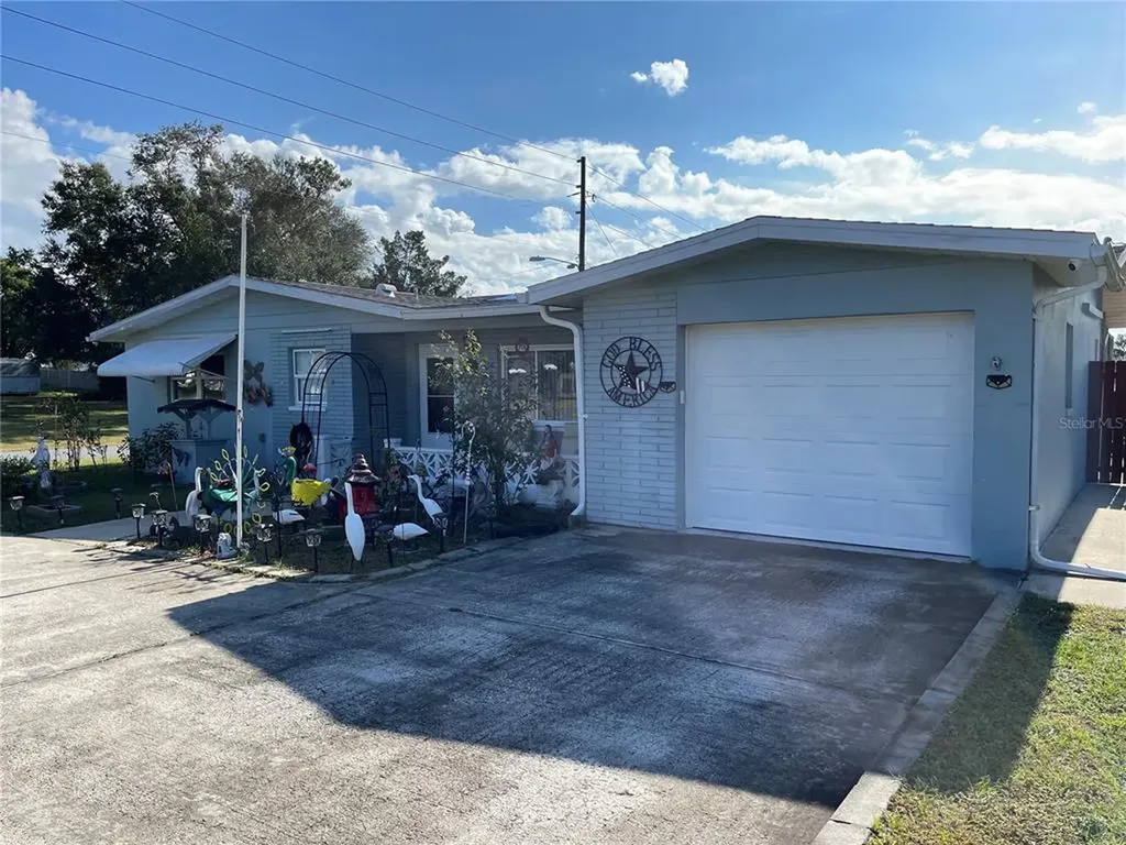 33 S Desoto Street Beverly Hills FL 34465
