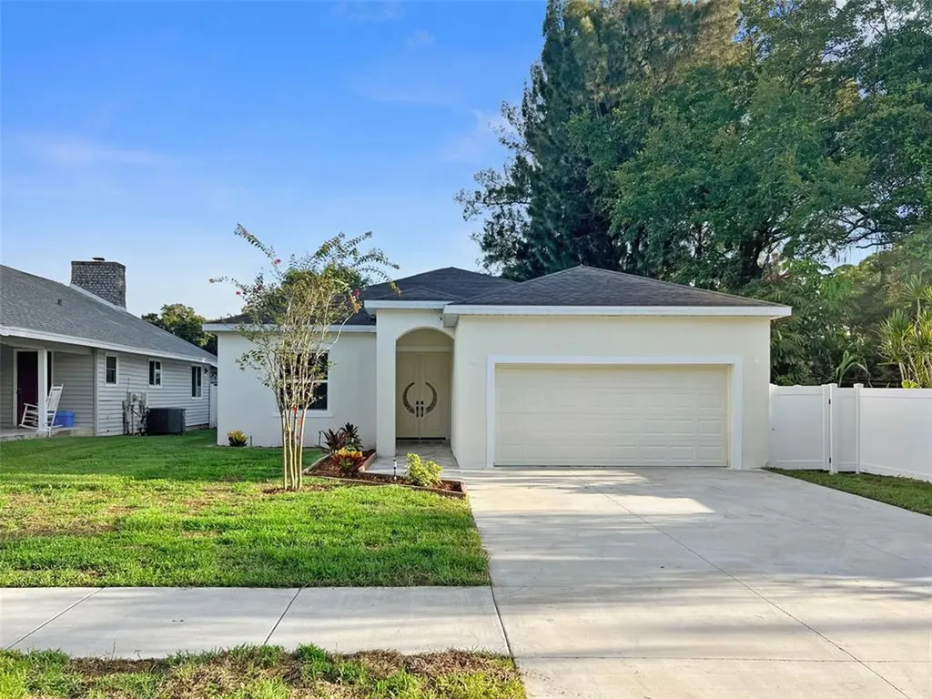6011 81st Avenue N Pinellas Park FL 33781