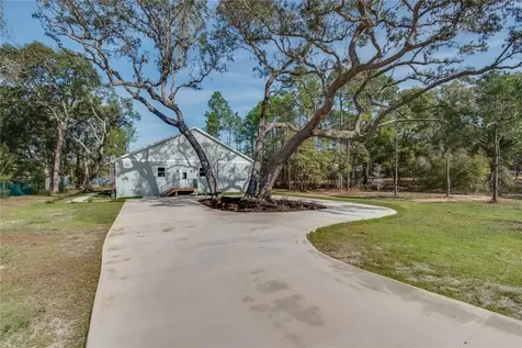 221 Ashley Lake Drive Melrose FL 32666