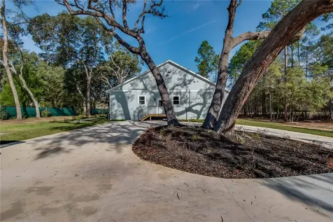 221 Ashley Lake Drive Melrose FL 32666