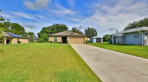 2786 Flynn Street Deltona FL 32738