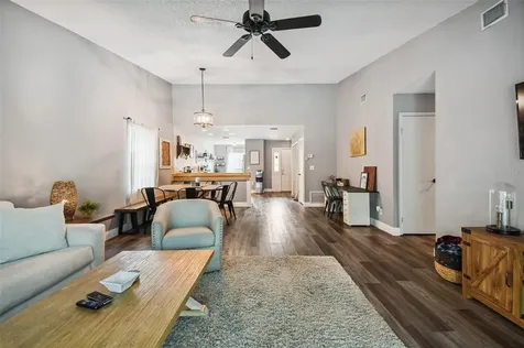9906 Sir Frederick Street Tampa FL 33637