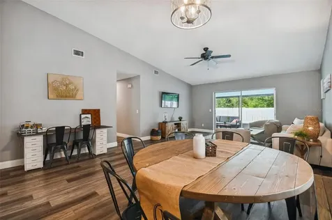 9906 Sir Frederick Street Tampa FL 33637
