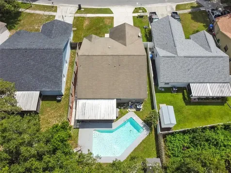 9906 Sir Frederick Street Tampa FL 33637