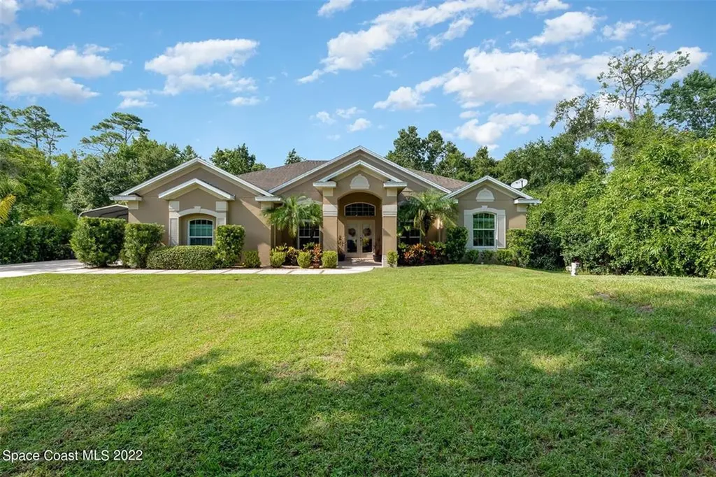 24349 Nettles Road Christmas FL 32709