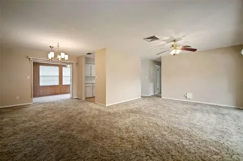 6149 27th Avenue N St Petersburg FL 33710