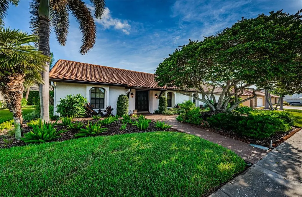 7118 Pelican Island Drive Tampa FL 33634