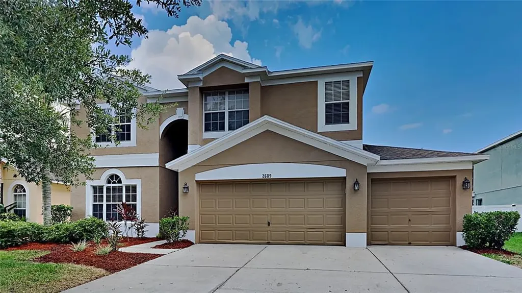 2609 Dakota Rock Drive Ruskin FL 33570