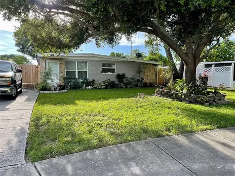 9064 82nd Street Seminole FL 33777