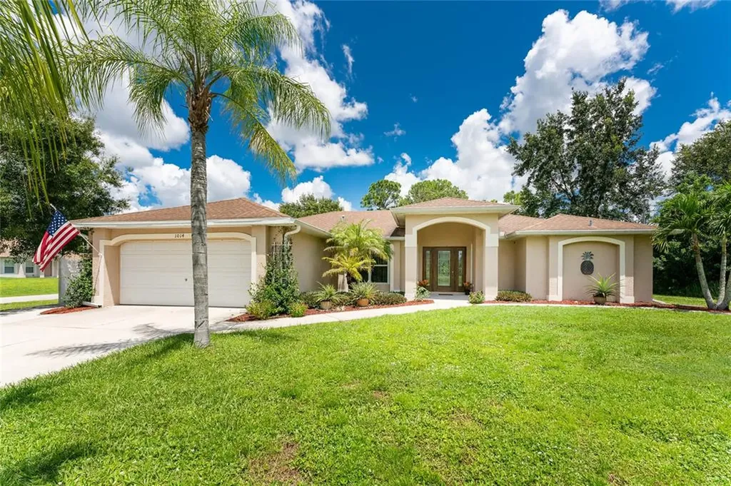 1014 Cathedall Avenue North Port FL 34288