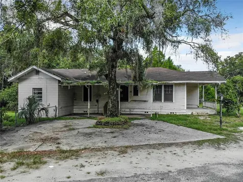 800 Kilgore Street Wildwood FL 34785