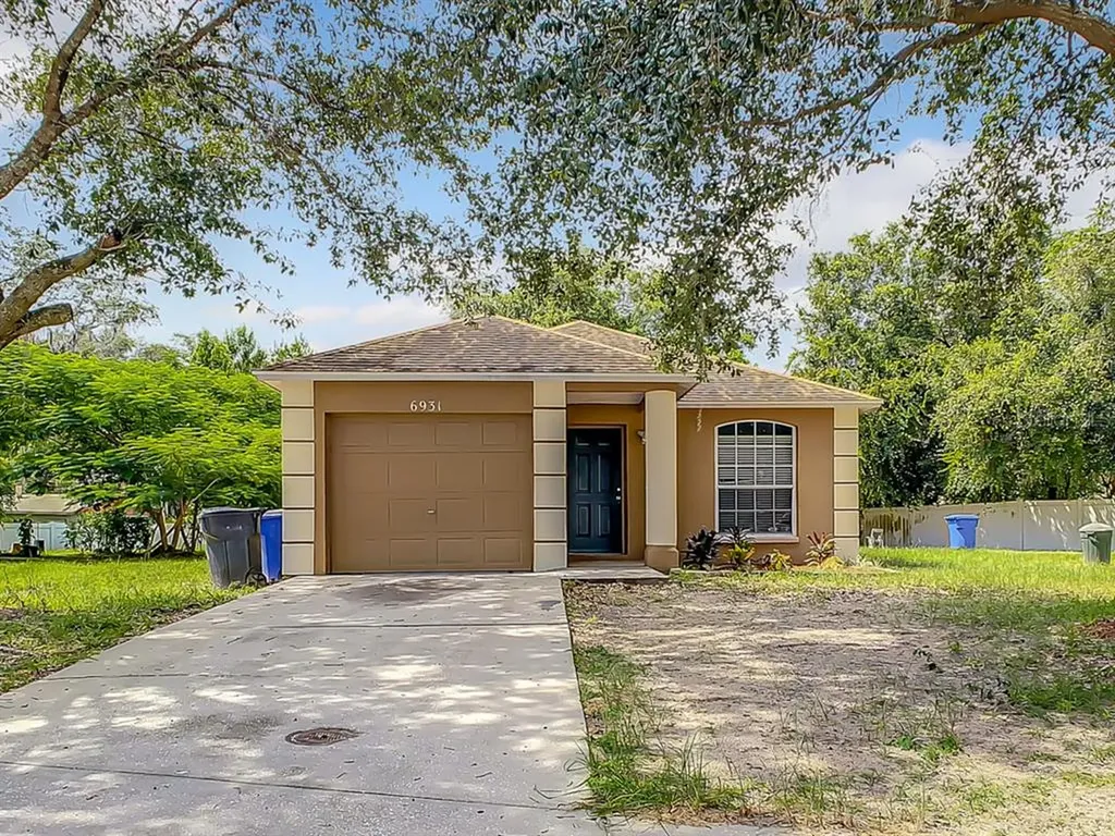 6931 Wildwood Oak Drive Tampa FL 33617