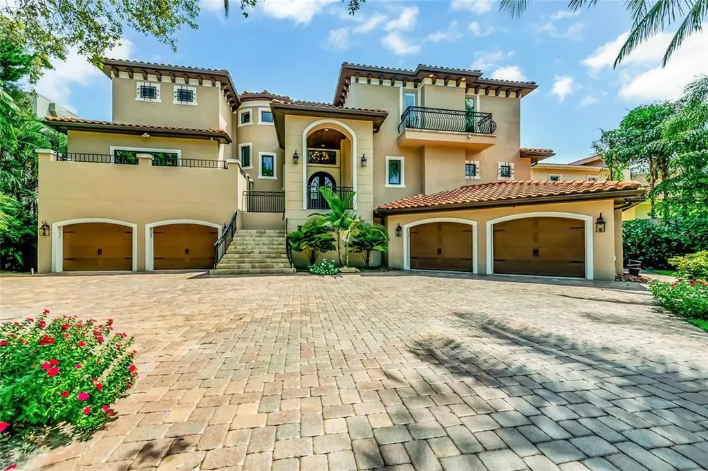 8347 Midnight Pass Road Sarasota FL 34242