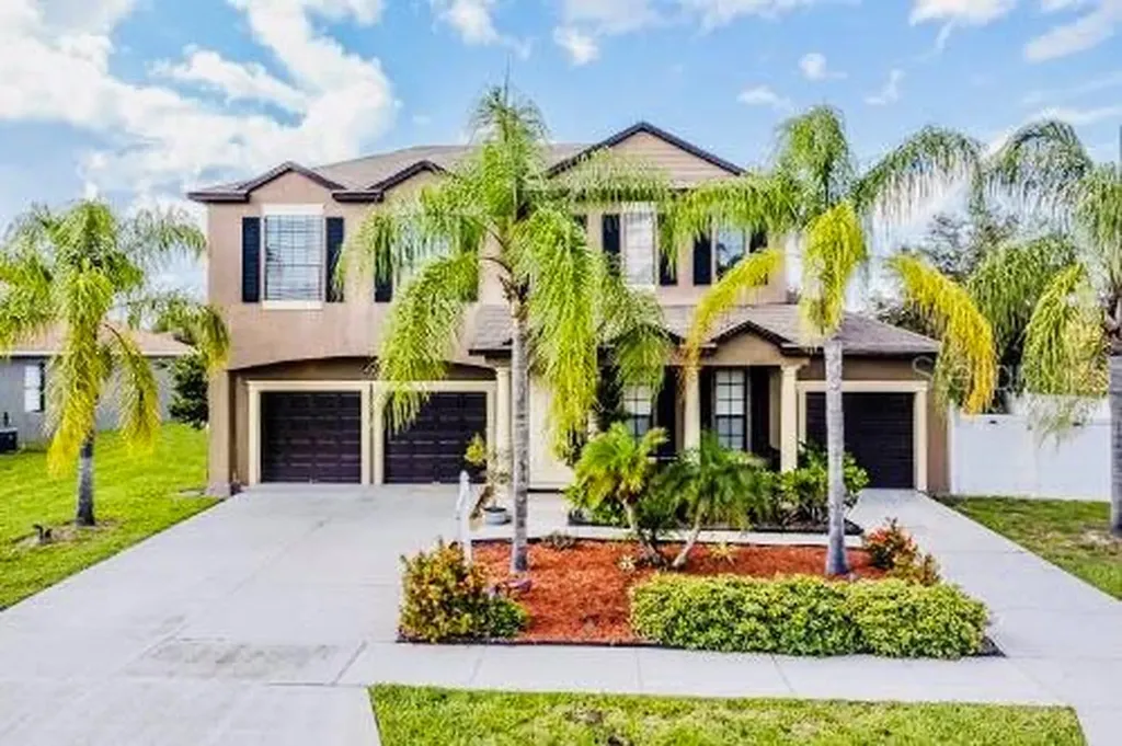 4017 Sunburst View Circle Kissimmee FL 34746