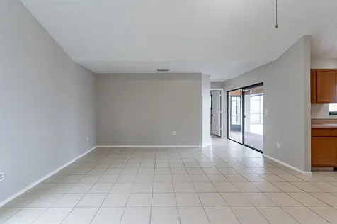 2929 Golden Rock Drive Orlando FL 32818